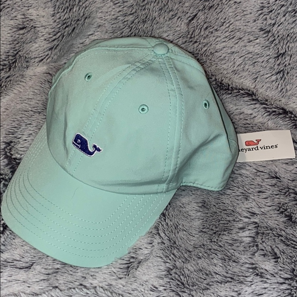 NWT Vineyard Vines Hat